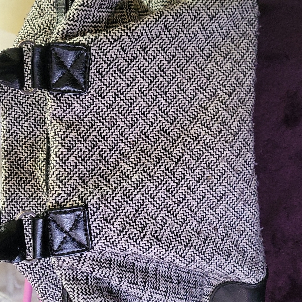 Purse - Picture 3 of 4